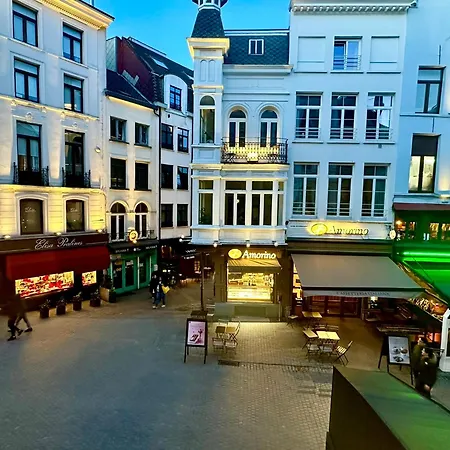 Luxury Historic Center By Rikas Daire