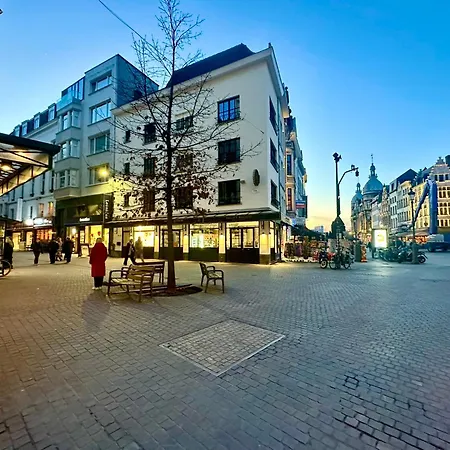 Luxury Historic Center By Rikas Daire *