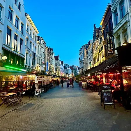 Luxury Historic Center By Rikas Daire Anvers